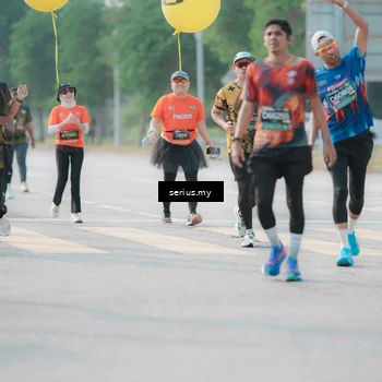 Runner Photo 6409173