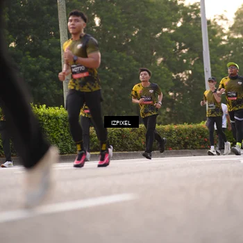Runner Photo 6409218