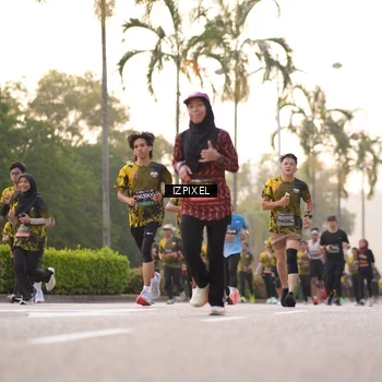 Runner Photo 6409253