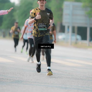Runner Photo 6409281