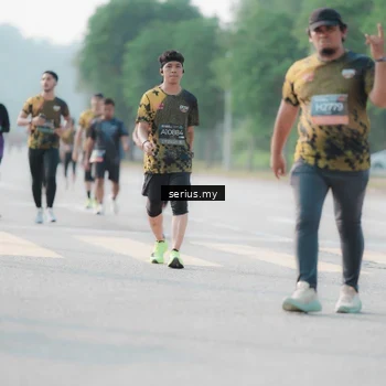 Runner Photo 6409322