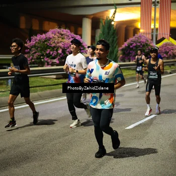 Runner Photo 6409326