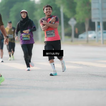 Runner Photo 6409355