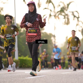 Runner Photo 6409371