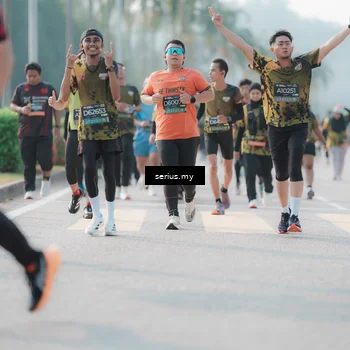 Runner Photo 6409387