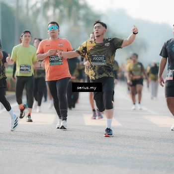 Runner Photo 6409407