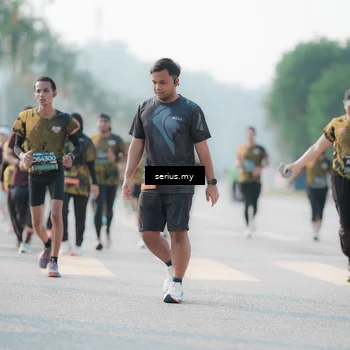 Runner Photo 6409422