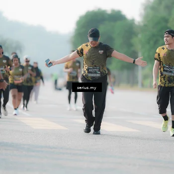 Runner Photo 6409423