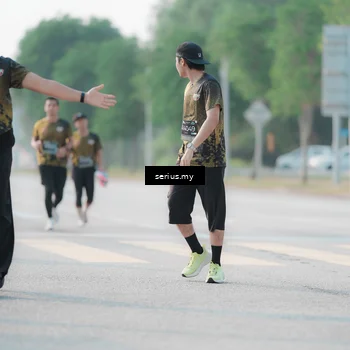 Runner Photo 6409440
