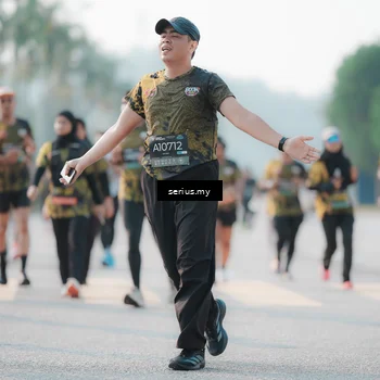 Runner Photo 6409449