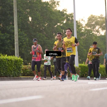 Runner Photo 6409646