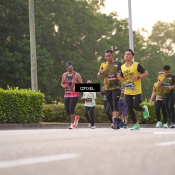 Runner Photo 6409663