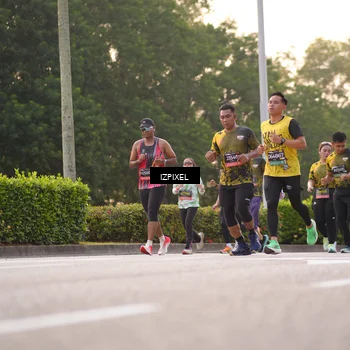 Runner Photo 6409674