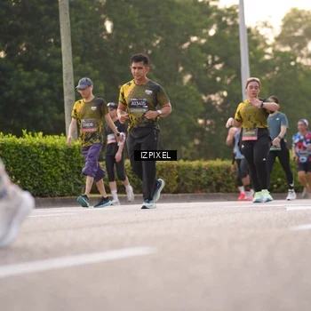 Runner Photo 6409704