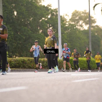 Runner Photo 6409756