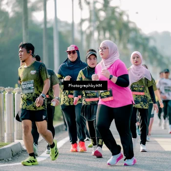 Runner Photo 6409813
