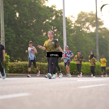 Runner Photo 6409820