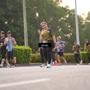 Runner Photo 6409845