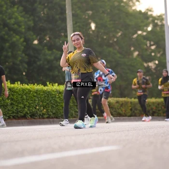 Runner Photo 6409883