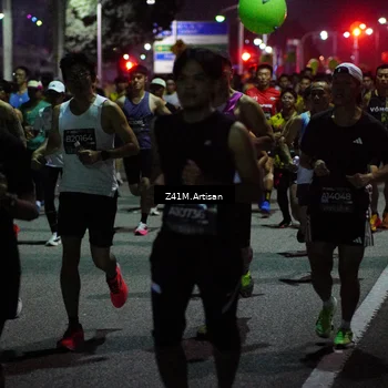 Runner Photo 6410054