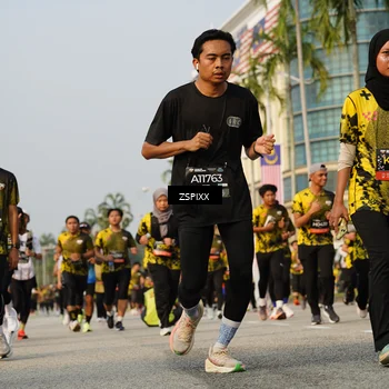 Runner Photo 6410127
