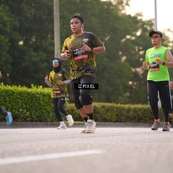 Runner Photo 6410133