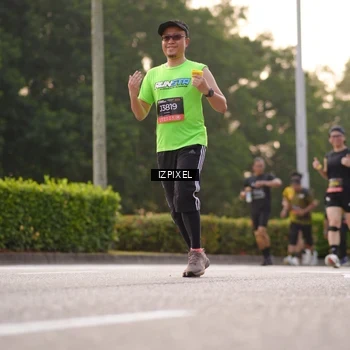 Runner Photo 6410134