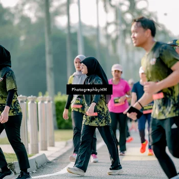 Runner Photo 6410148