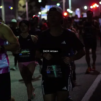 Runner Photo 6410154