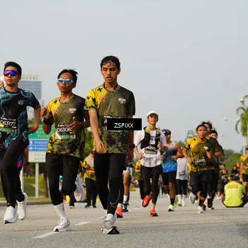 Runner Photo 6410157