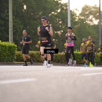 Runner Photo 6410173