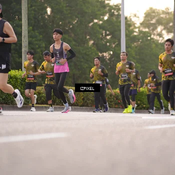 Runner Photo 6410224