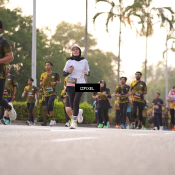 Runner Photo 6410298