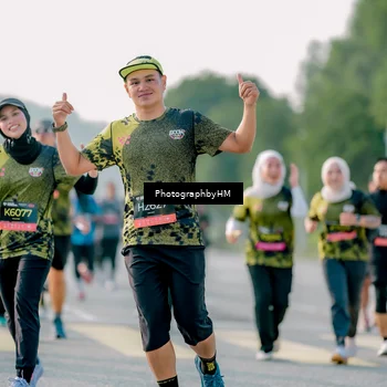 Runner Photo 6410308
