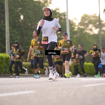 Runner Photo 6410356