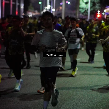 Runner Photo 6410430