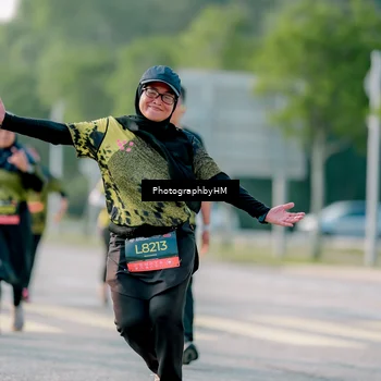 Runner Photo 6410453