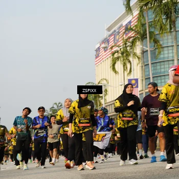 Runner Photo 6410480
