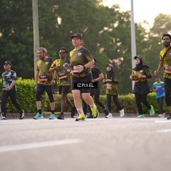 Runner Photo 6410493