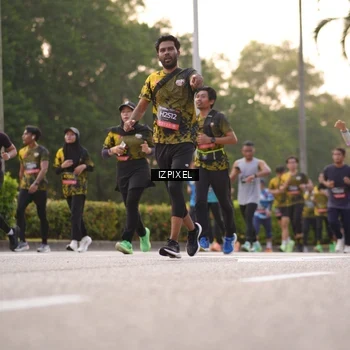 Runner Photo 6410521