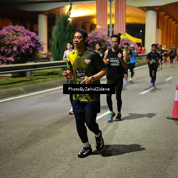 Runner Photo 6410531