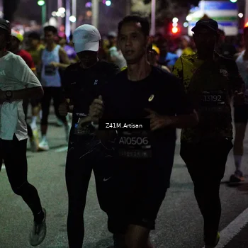 Runner Photo 6410542