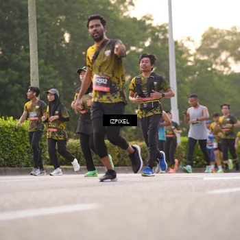 Runner Photo 6410546