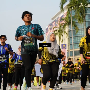 Runner Photo 6410561