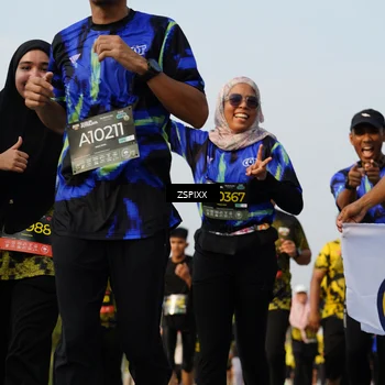 Runner Photo 6410613