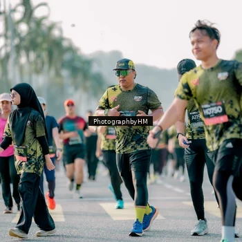 Runner Photo 6410632