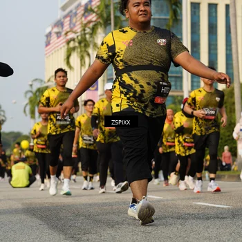 Runner Photo 6410640