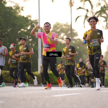 Runner Photo 6410656