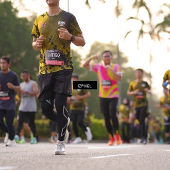 Runner Photo 6410670