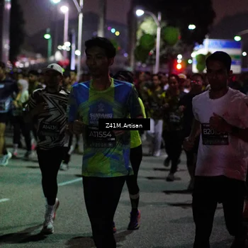 Runner Photo 6410703
